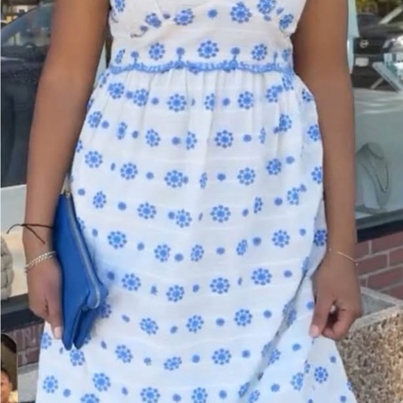 Beautiful Brand New with tags classic nautical En Creme White and Blue dress - Picture 2 of 3
